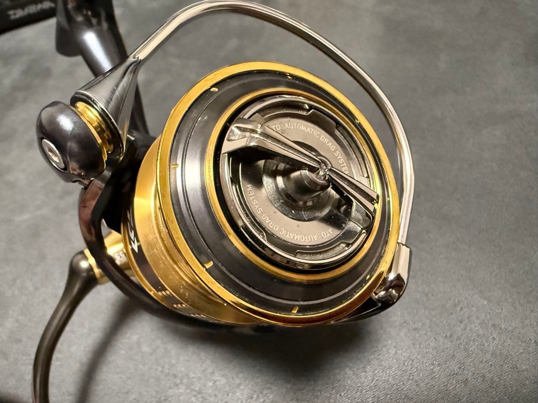 美品 DAIWA 15EXIST 2508PE