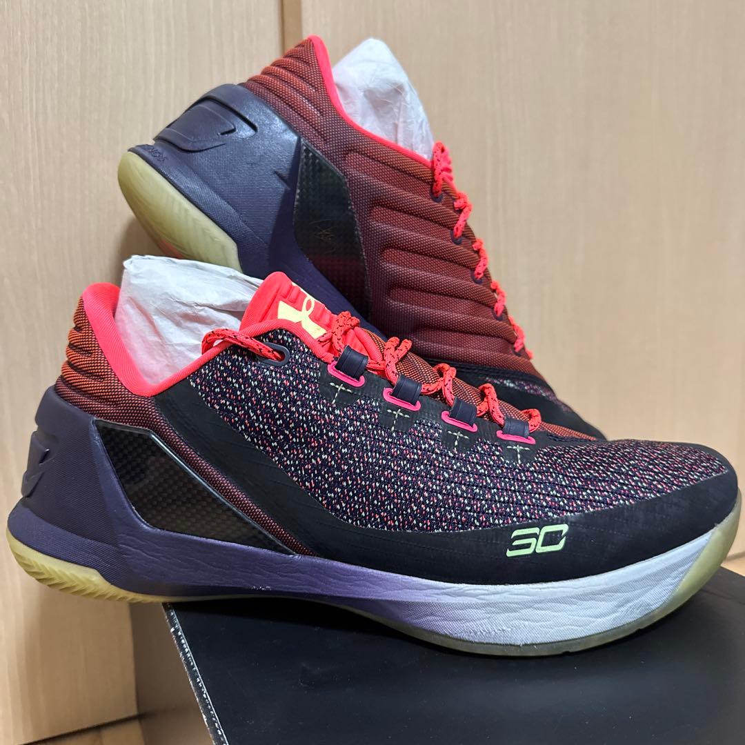 UNDER ARMOUR CURRY 3 LOW(カリー3ローカット)