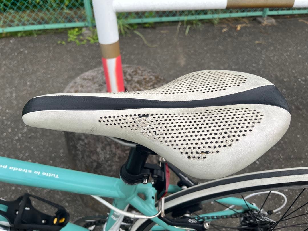 【QaDa】Bianchi ROMA 2 クロスバイク チェレステ