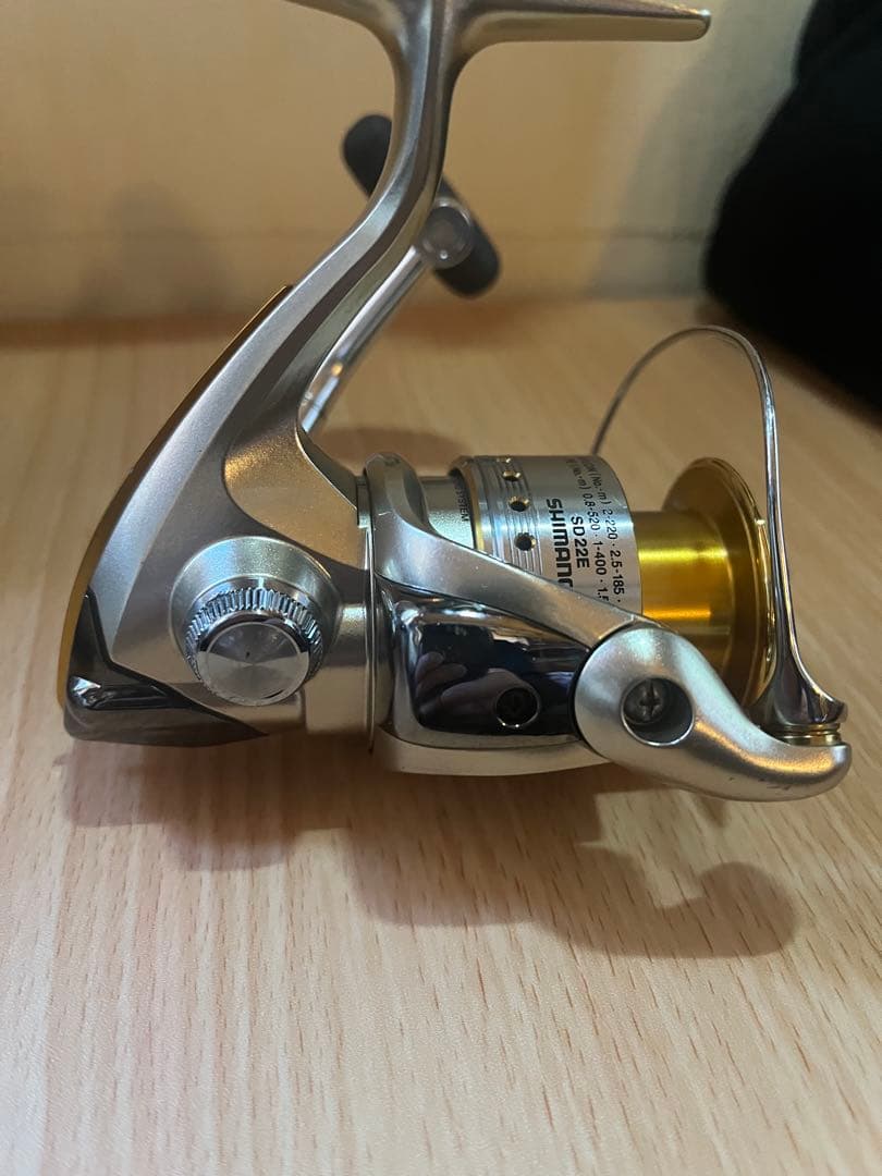 SHIMANO TWINPOWER Mg C3000 スピニングリール
