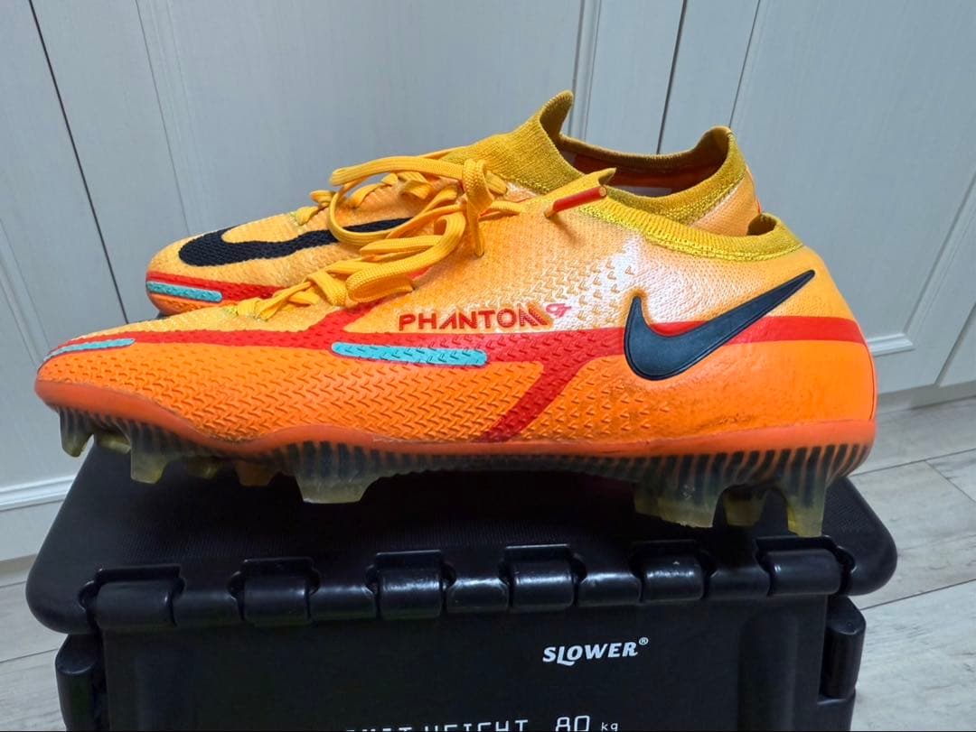 NIKE ファントム GT2 エリート FG