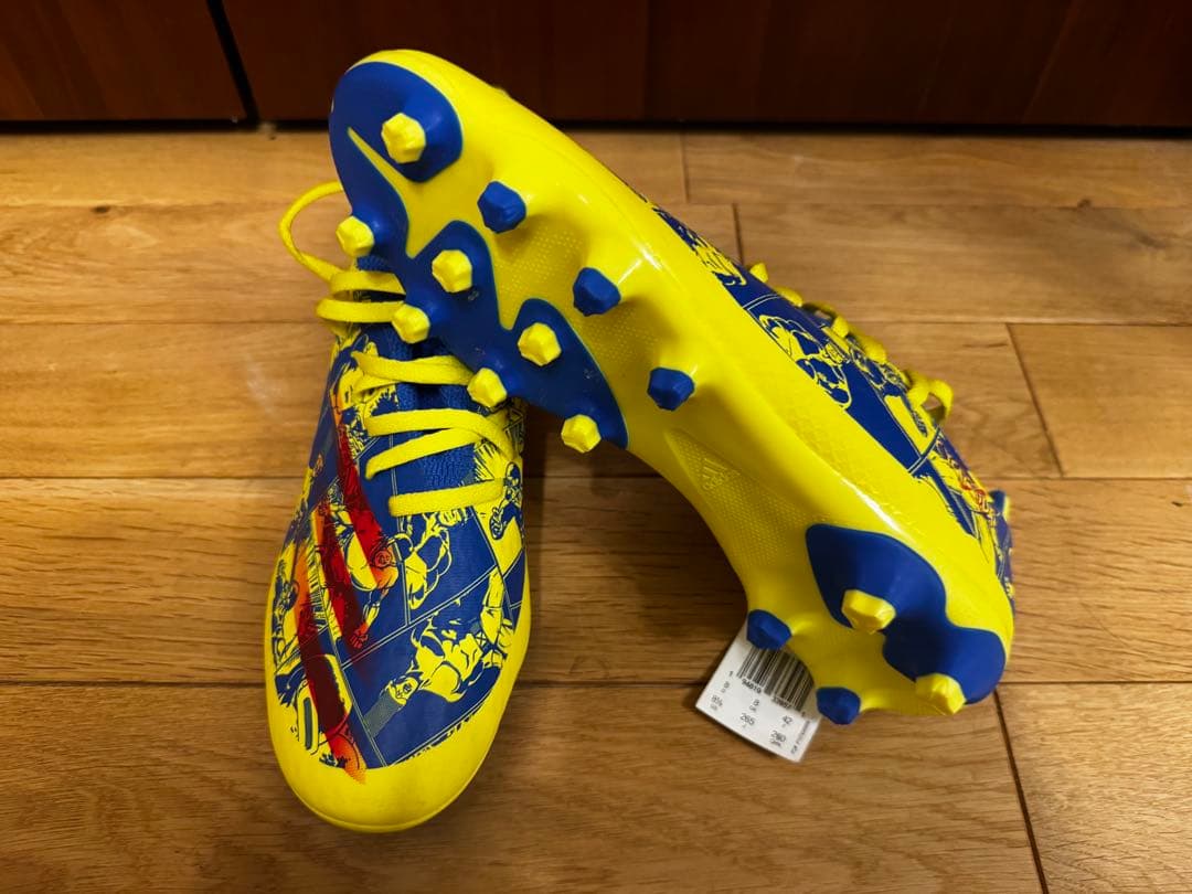 adidas マーベル X-MEN サッカーシューズ