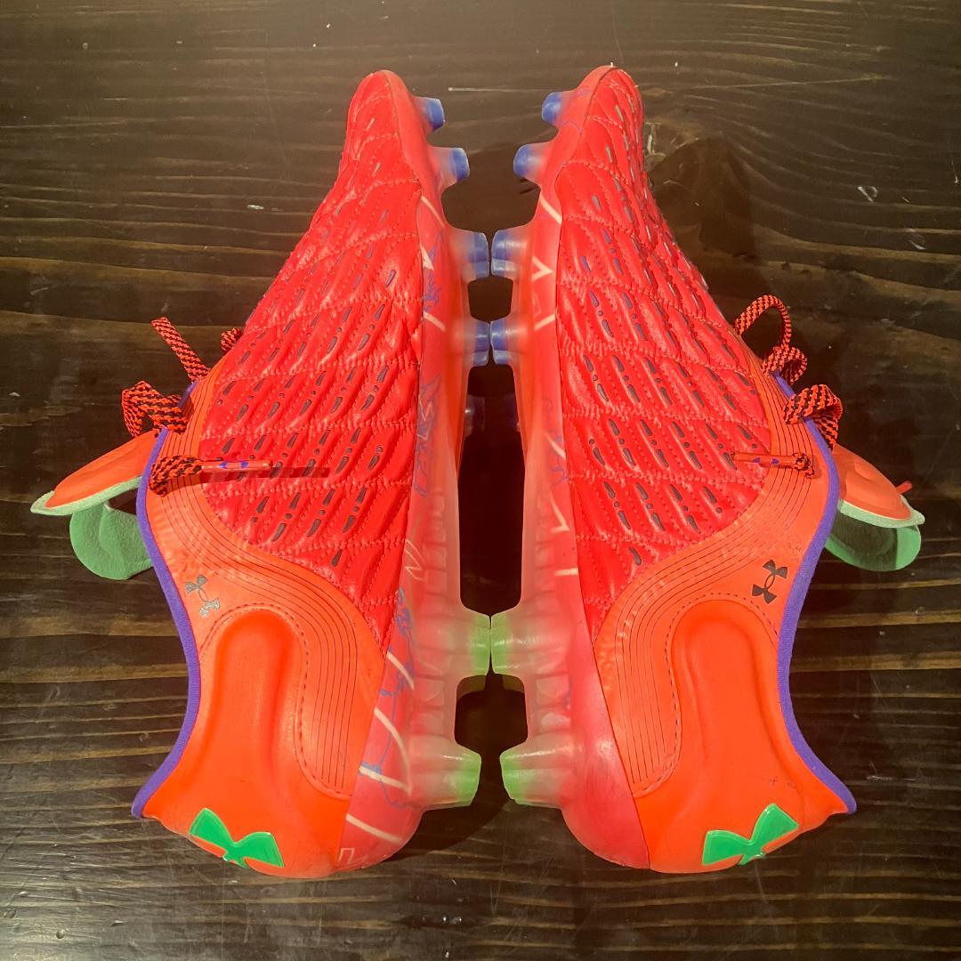 UNDER ARMOUR　クローン　マグネティコ　エリート　3.0　FG