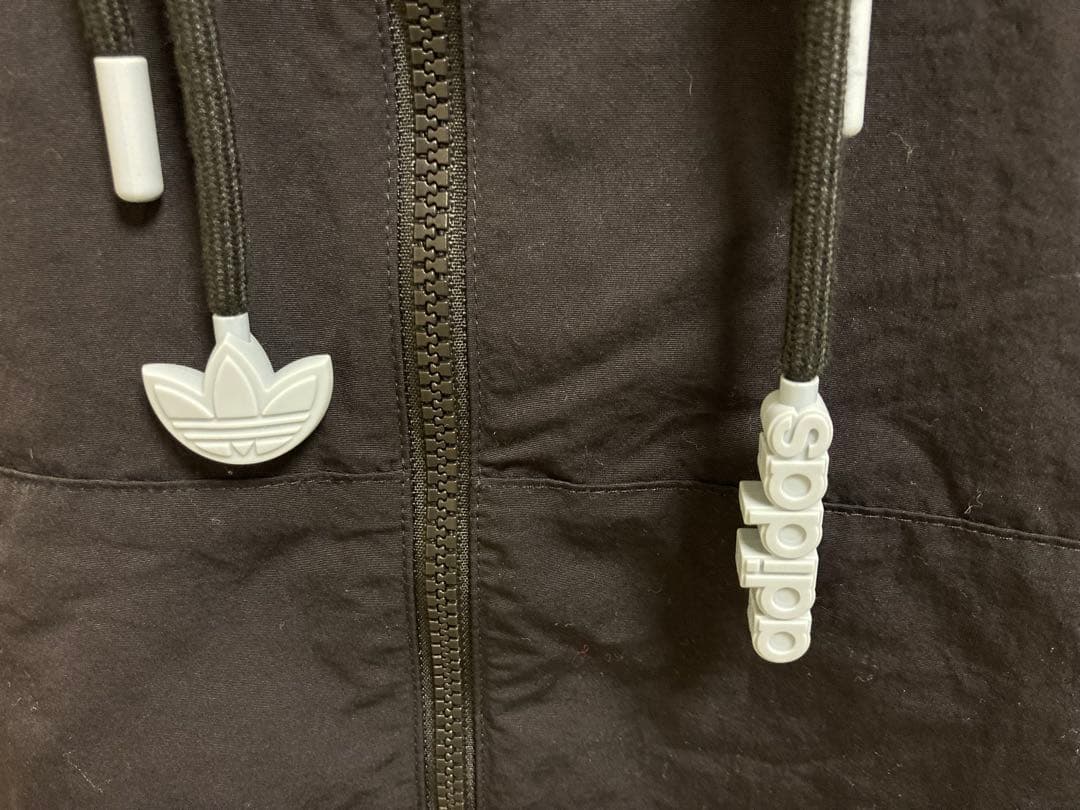 ✨adidas✨ アディカラー ウインドブレーカー　ブラック　Ｍ