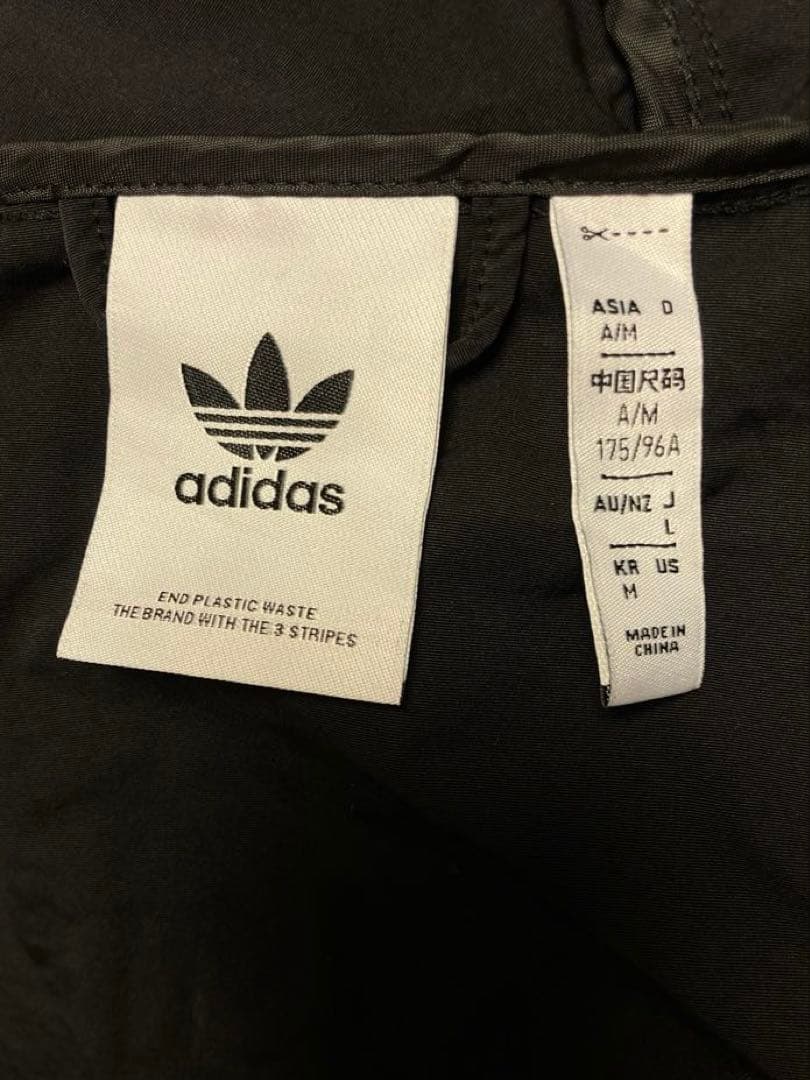 ✨adidas✨ アディカラー ウインドブレーカー　ブラック　Ｍ