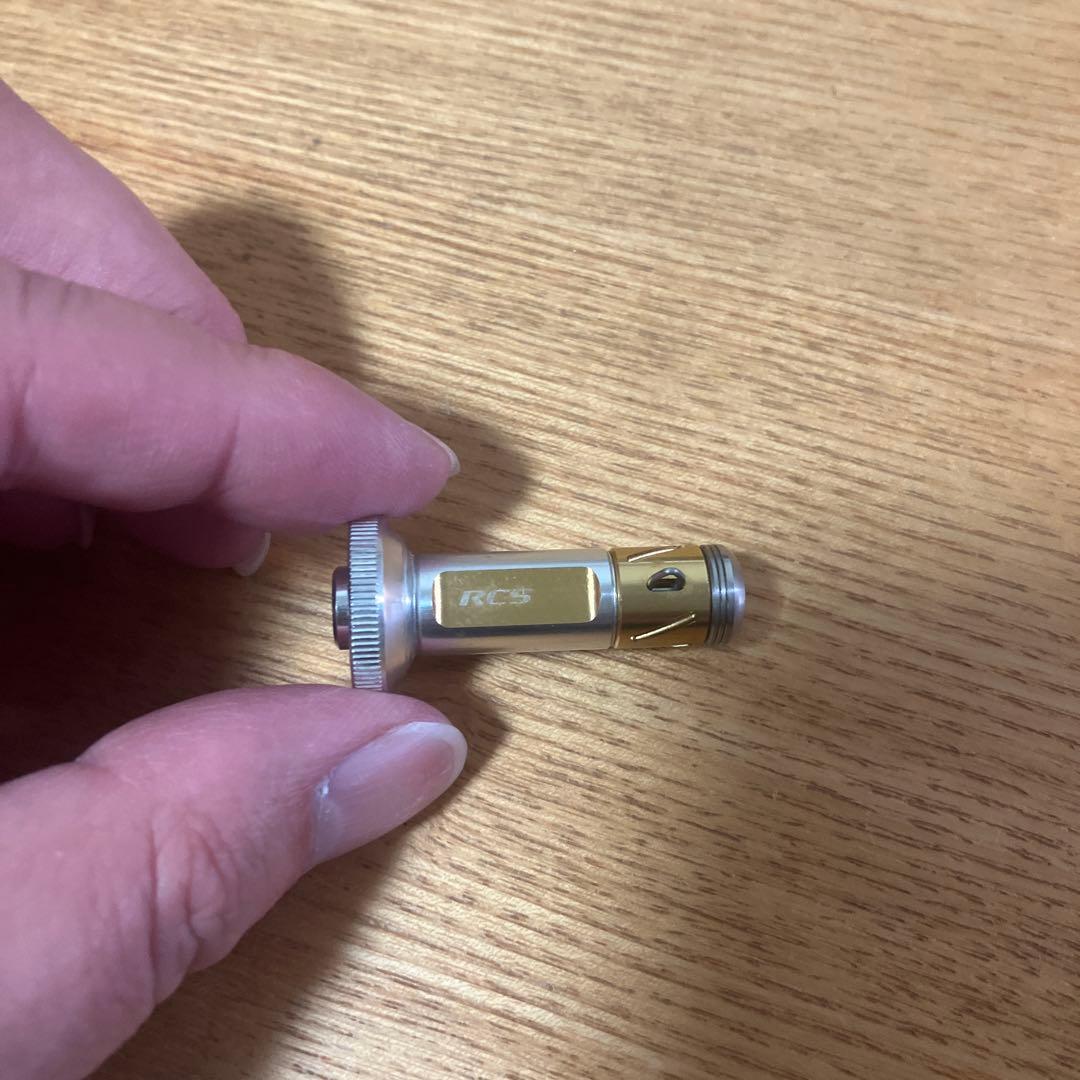 美品　ダイワ用　ゴメクサス　ダブルハンドル　100mm RCS スタンドキーパー