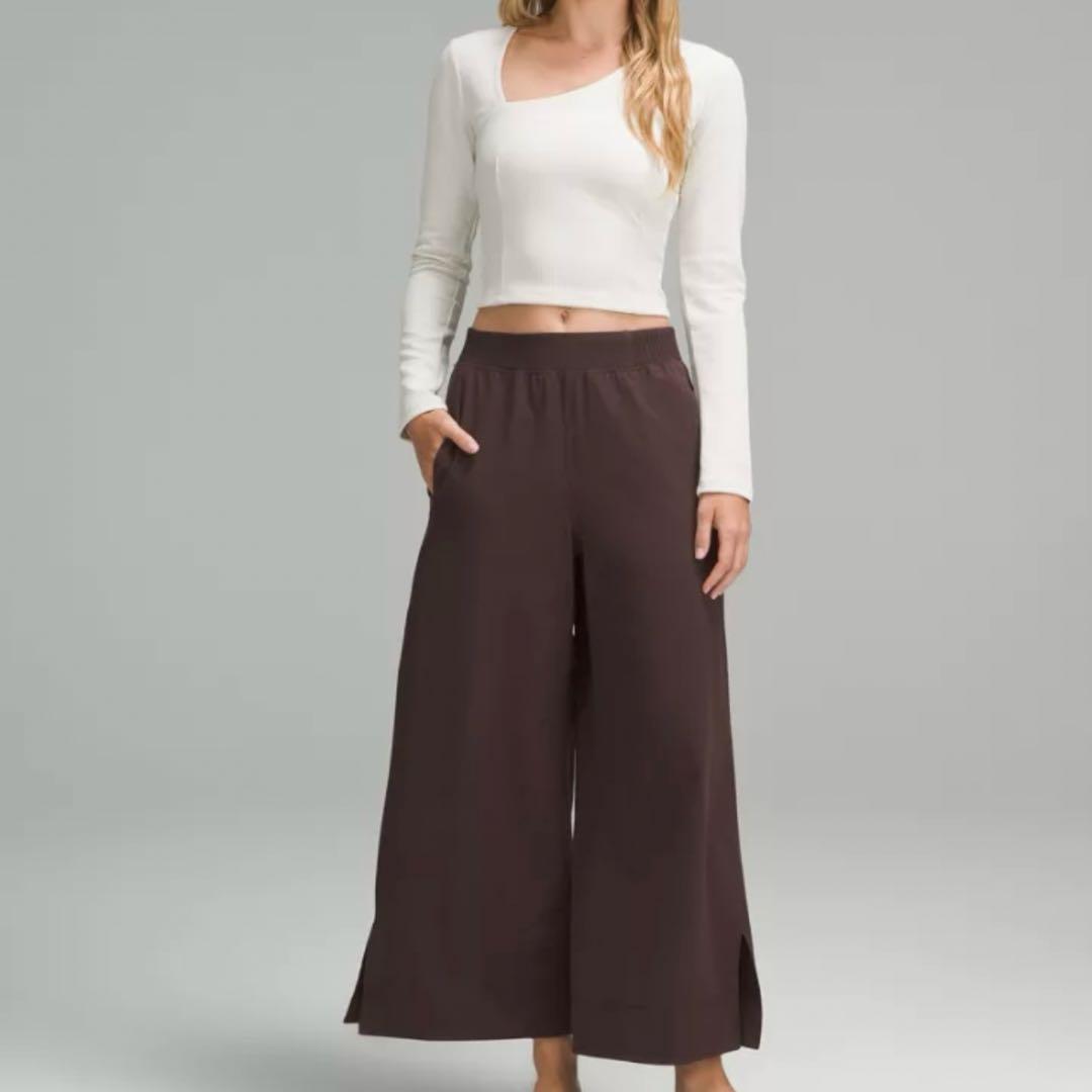 新品タグ付き☆Lululemon ルルレモン リブSoftstreame長袖