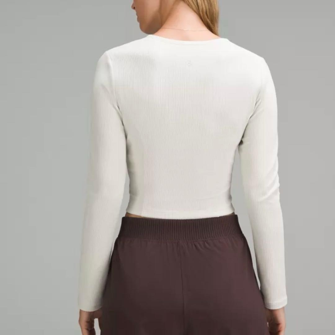 新品タグ付き☆Lululemon ルルレモン リブSoftstreame長袖