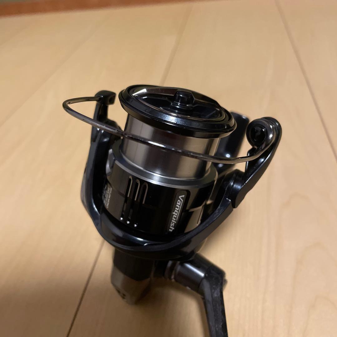 Vanquish 19スピニングリール c3000mhg