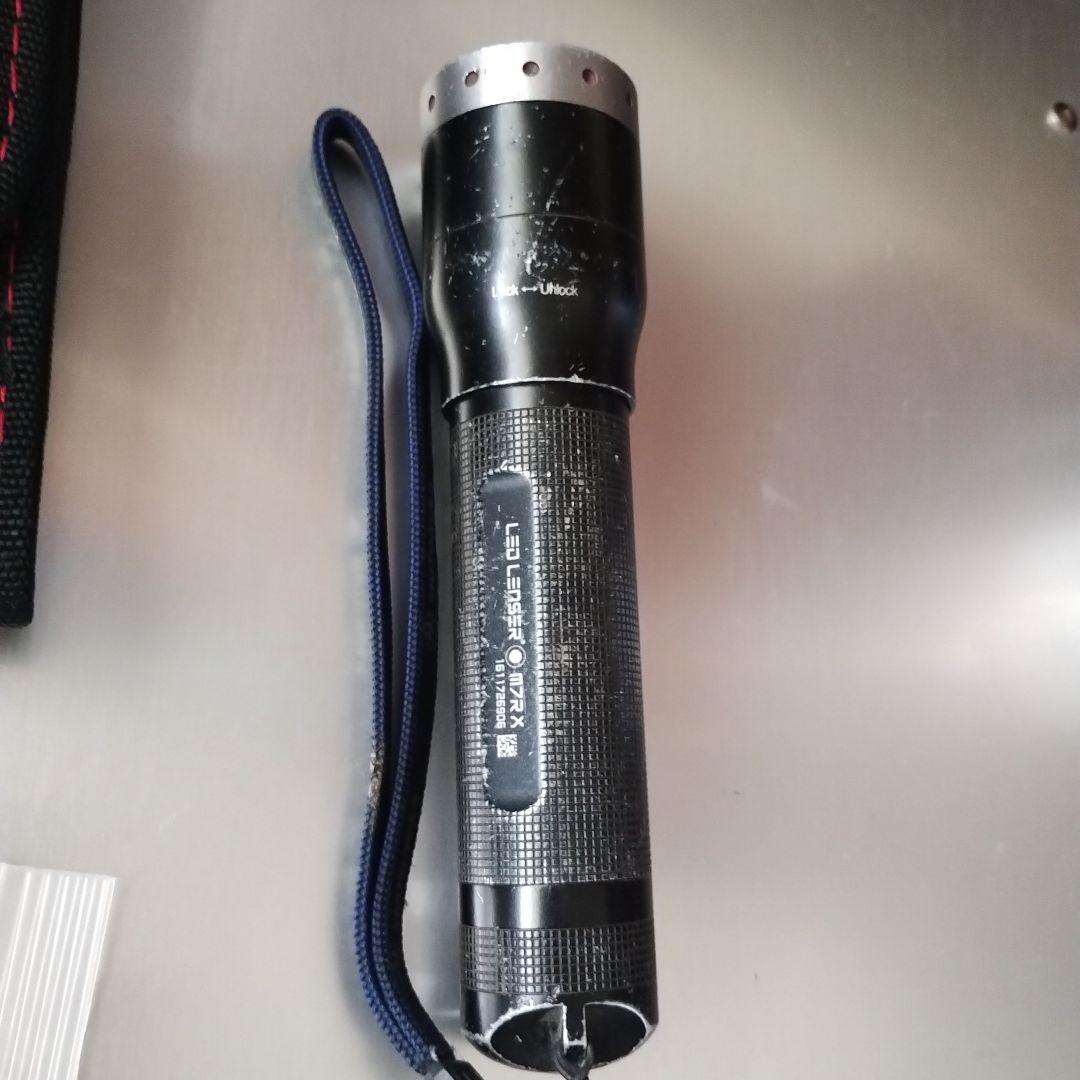 LEDLENSER P7R m7RX懐中電灯 充電器 ホルダー ケース付き