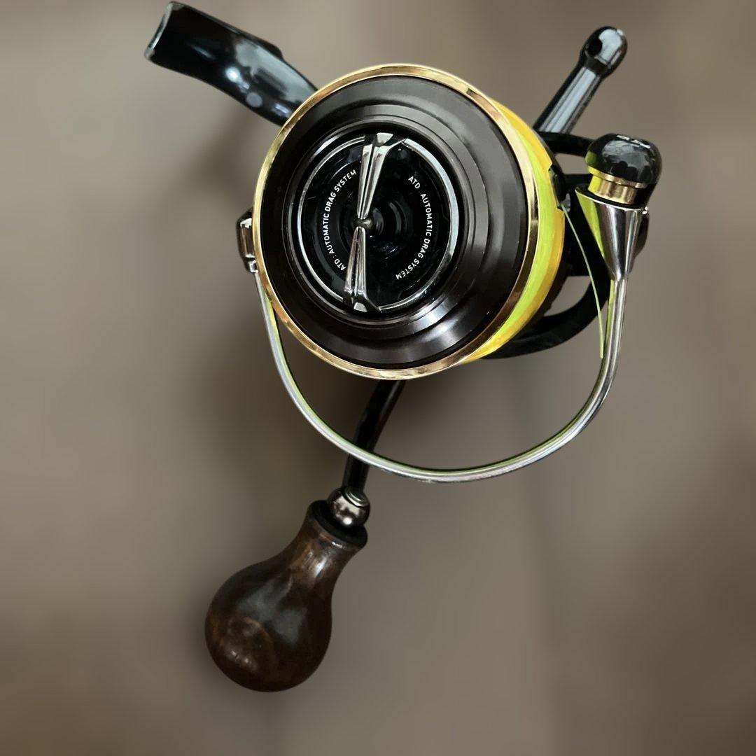 DAIWA CREATIS 3012H スピニングリール　CERTATE
