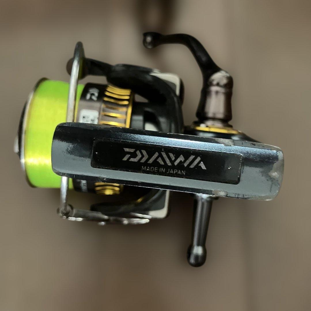 DAIWA CREATIS 3012H スピニングリール　CERTATE
