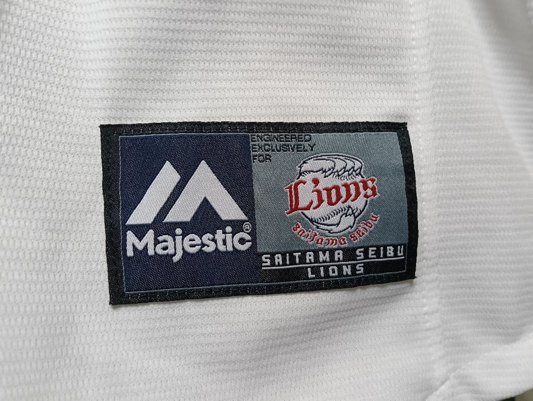 【美品】マジェスティック製 西武ライオンズ 菊池雄星 刺繍タイプユニフォーム M