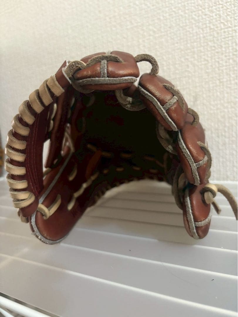 ワールドペガサス　 硬式(軟式兼用) 内野手用　右投　茶色　ほぼ新品
