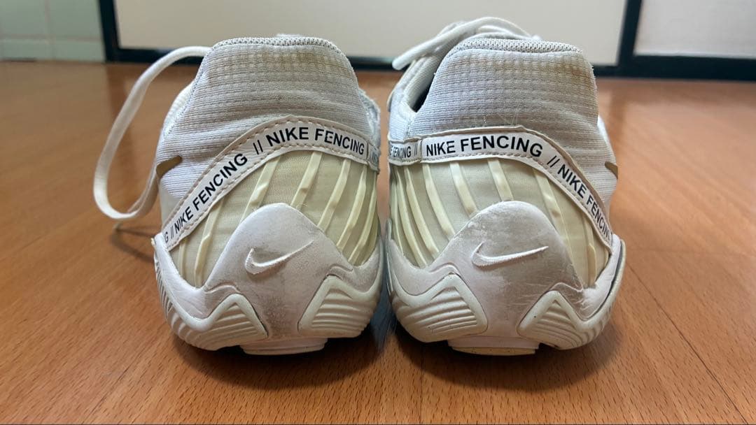 フェンシングシューズ NIKE バレストラ2 白 27.5cm