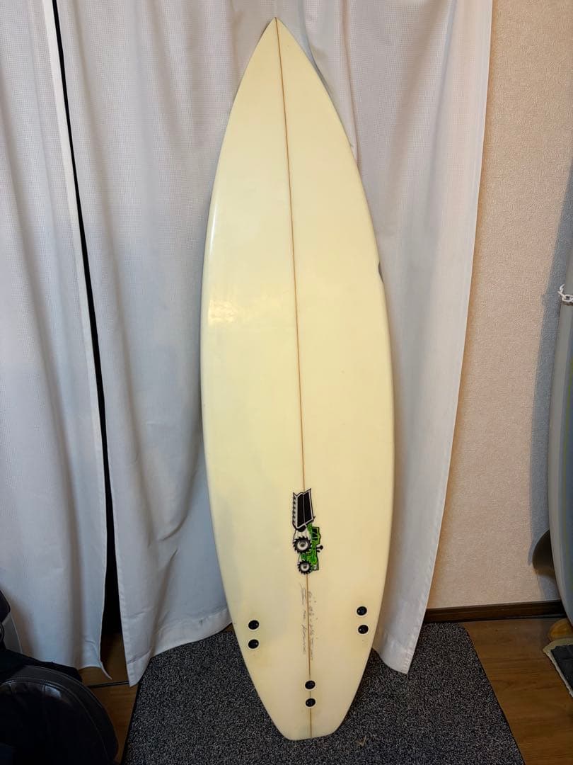 JS Surfboards ショートボード 6’0