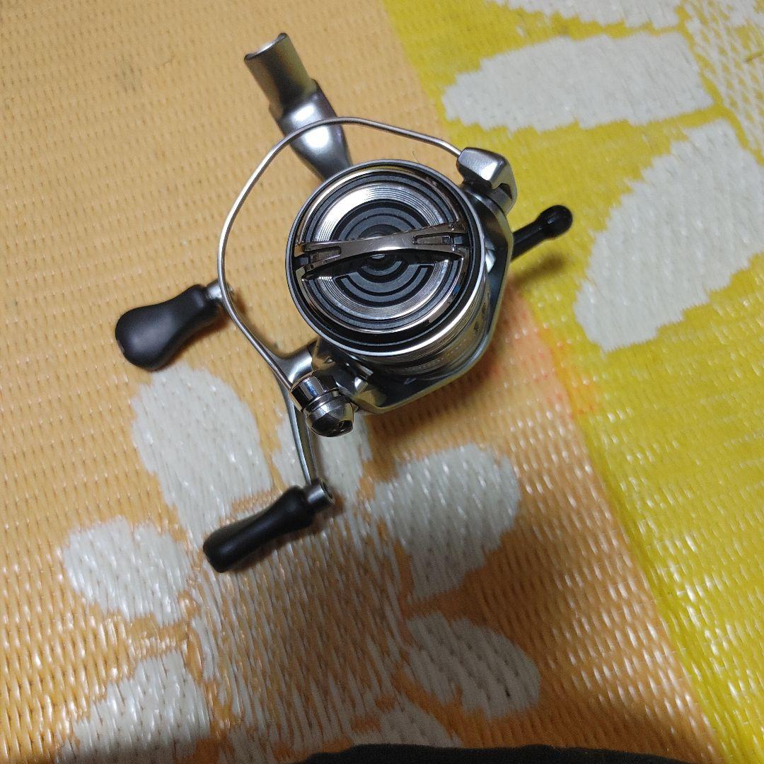 シルバー スピニングリール 両手用ナスキーC3000D