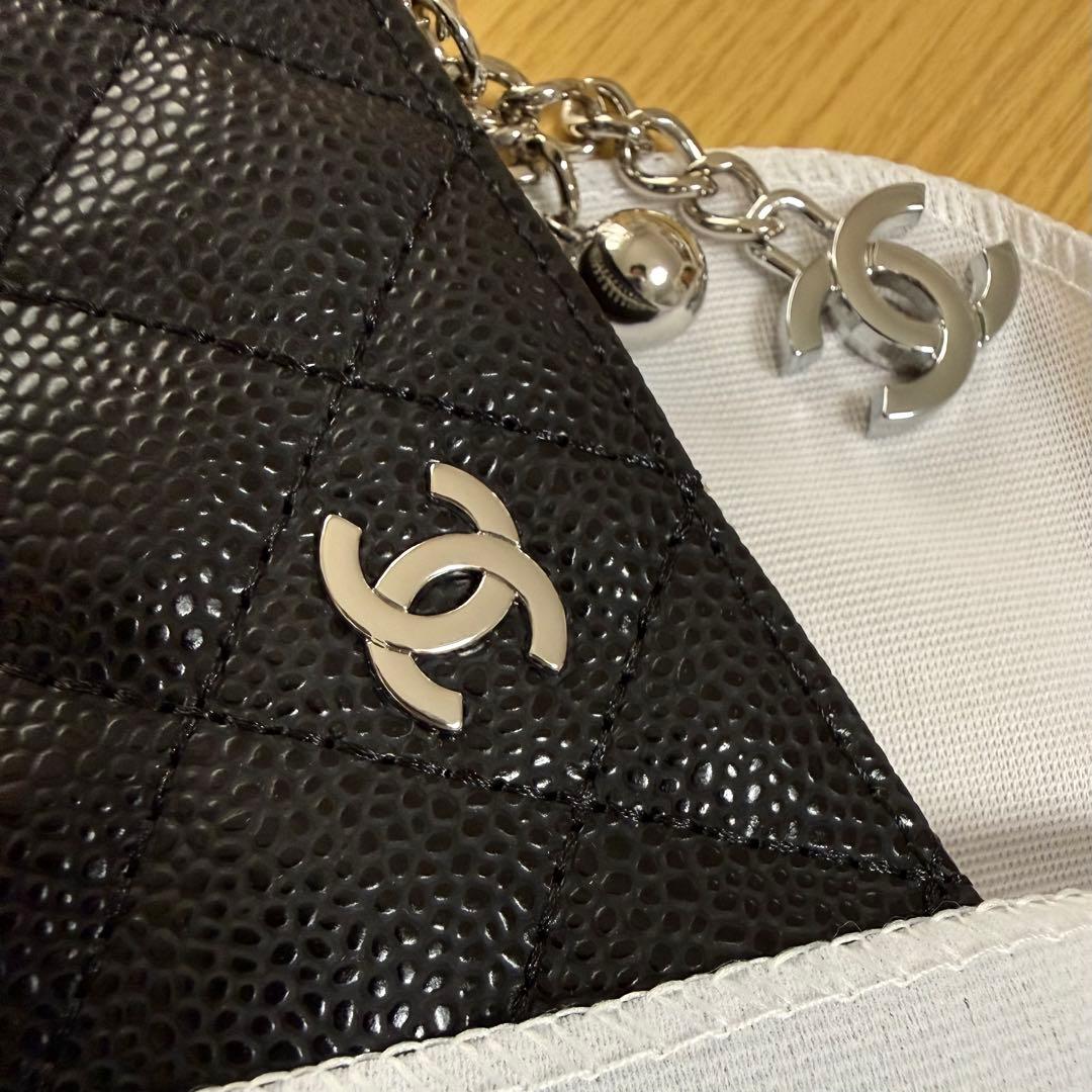 CHANEL ノベルティ キルティングポーチ