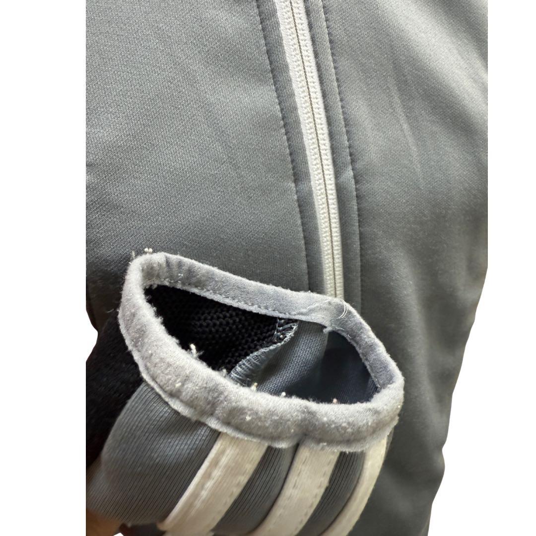 adidas グレー レッド ジャージジャケット