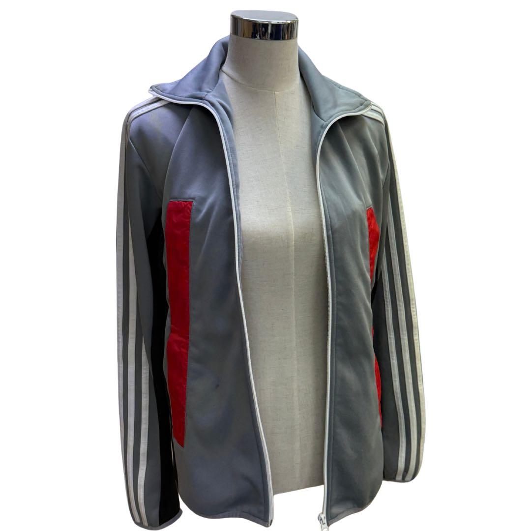 adidas グレー レッド ジャージジャケット