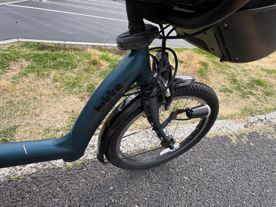 032中古ブリヂストンビッケ電動アシスト自転車　12Ah 大阪
