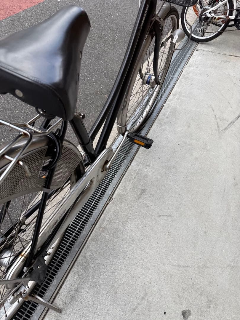 218 自転車 大阪市 【引取り限定】 27インチ 美品 変速付き