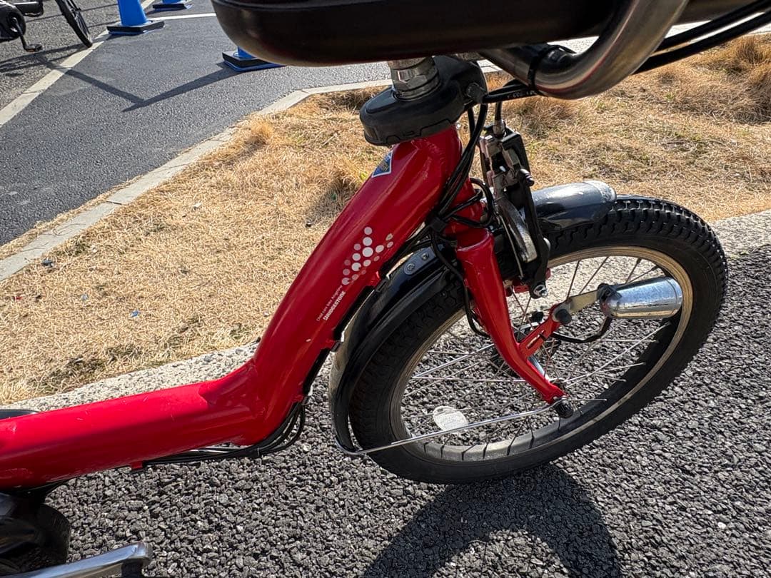 中古20㌅ブリヂストン電動アシスト自転車　8.7Ah 大阪