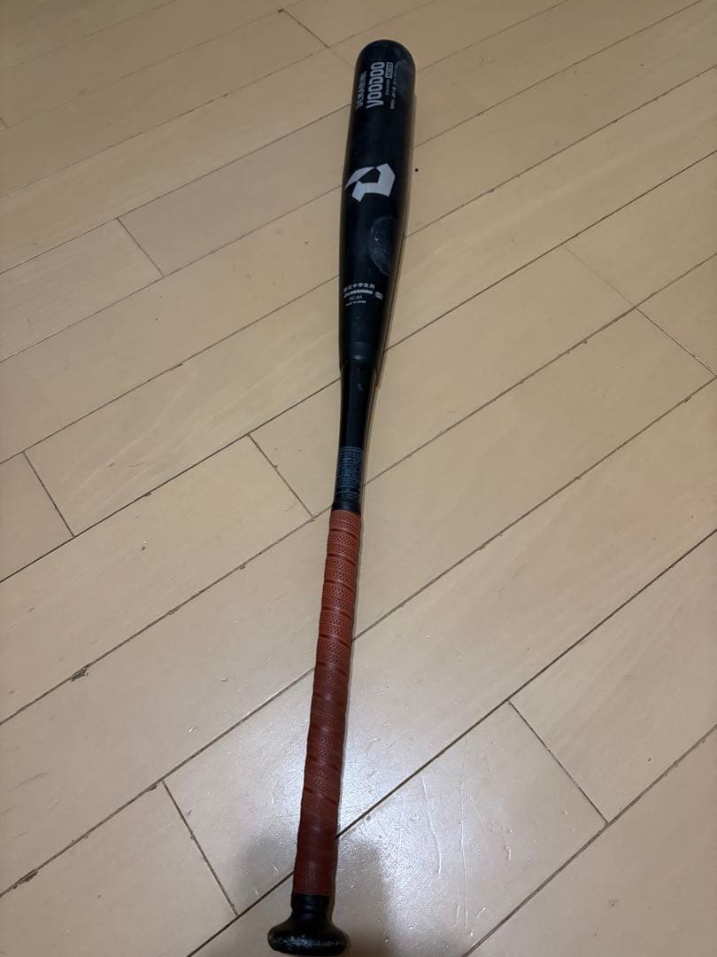 ディマリニ　Voodoo 1000 83cm 硬式バット