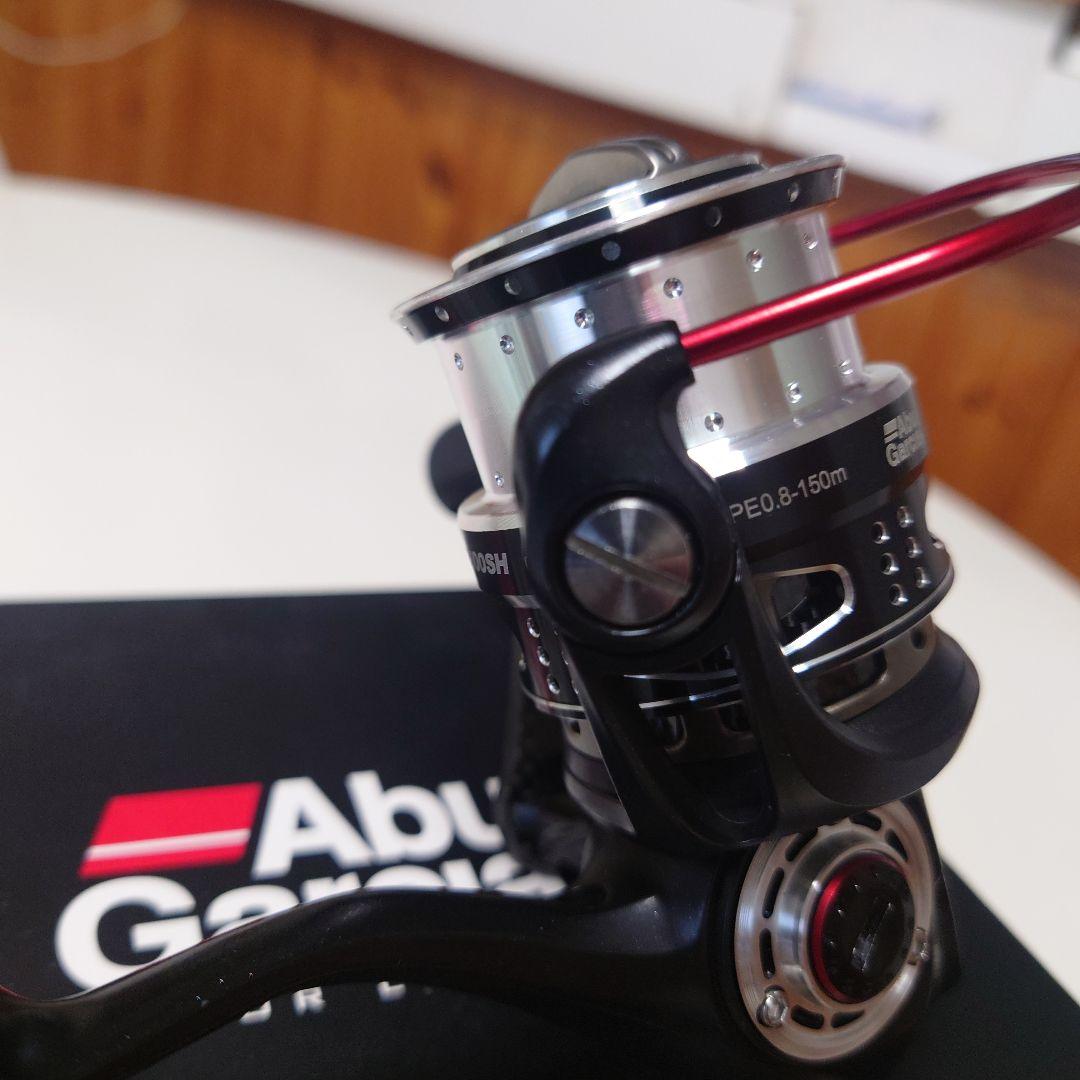 リール Abu Garcia Revo MGX THETA 2500SH