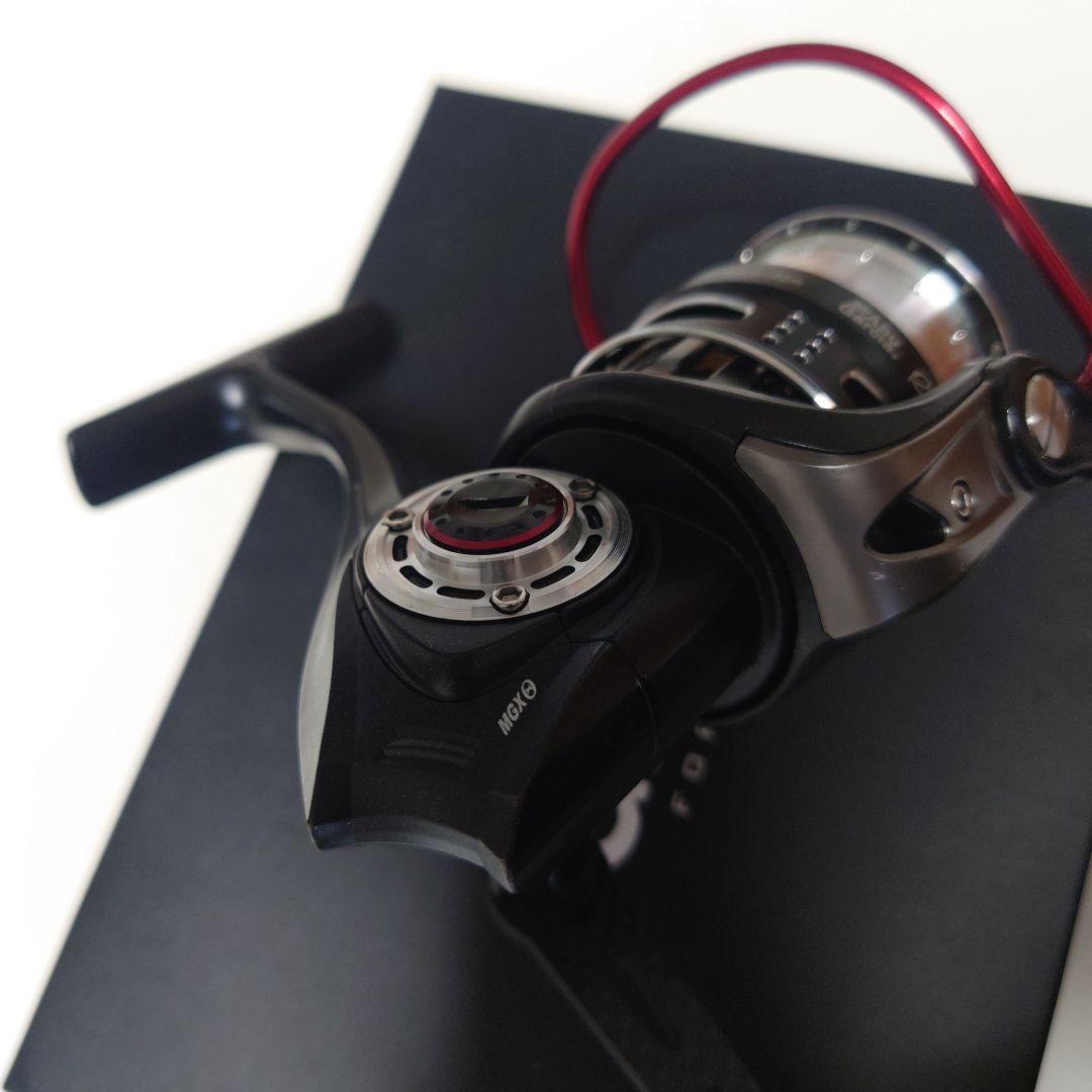 リール Abu Garcia Revo MGX THETA 2500SH