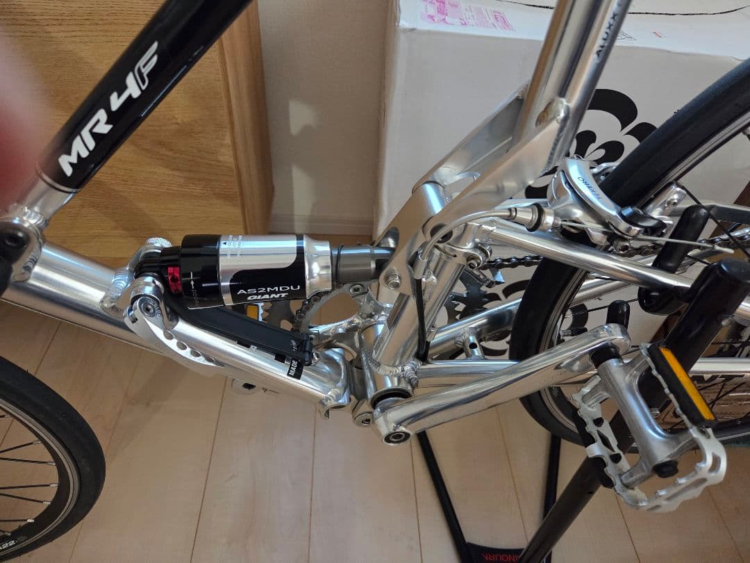 ジャイアントMR4F ほぼ未使用 折りたたみ自転車