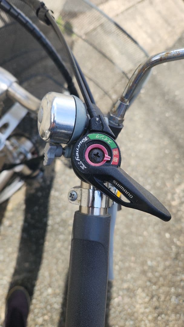 電動アシスト三輪車((Rakukkaru)