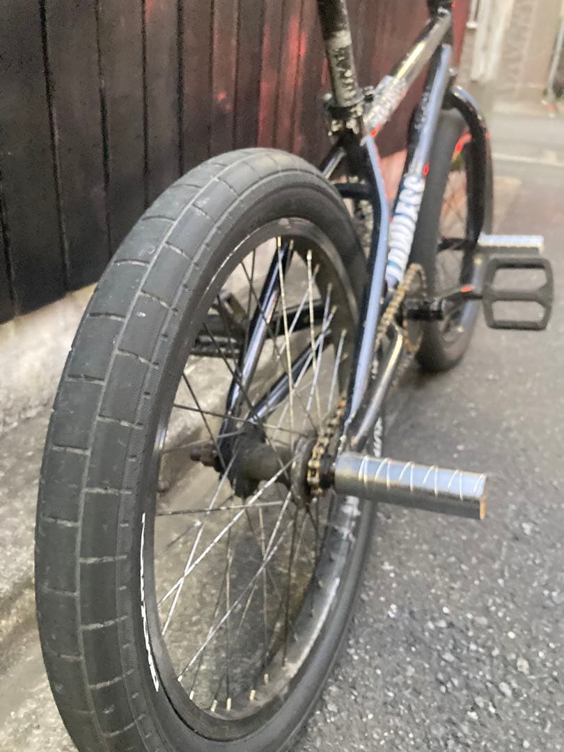 カスタム費10万以上　BMX 20インチ　マスターペグ　不具合なし　早い者勝ち！