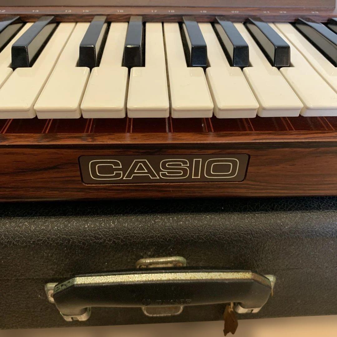 レア　希少　Casiotone-201 キーボード　カシオ　初代　ピアノ