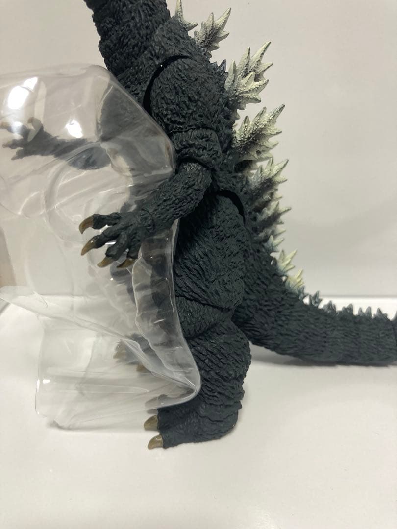 s.h.monsterarts ゴジラ2004 再販版 展示品