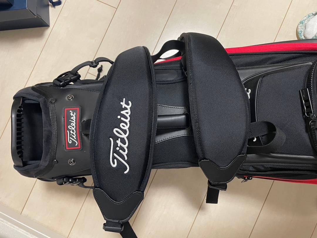 Titleist スタンドキャディバッグ ブラック/レッド