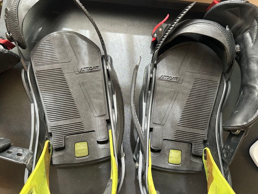 Burton Cartel ビンディング　 アンクルストラップ予備付き