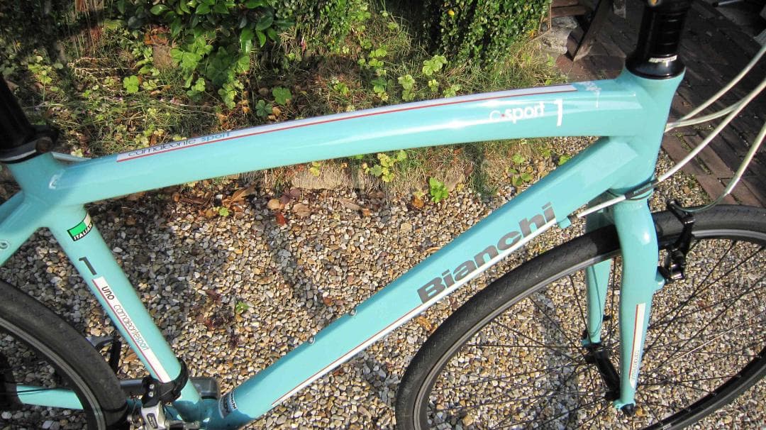 Bianchi スポーツ 1 クロスバイク チェレステカラー