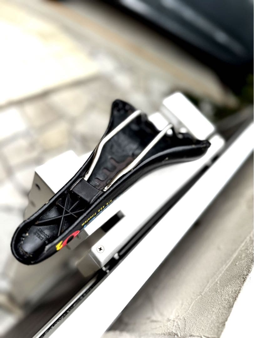 AvoCet O2 40Air titaniumサドル 黒　 アボセットO2