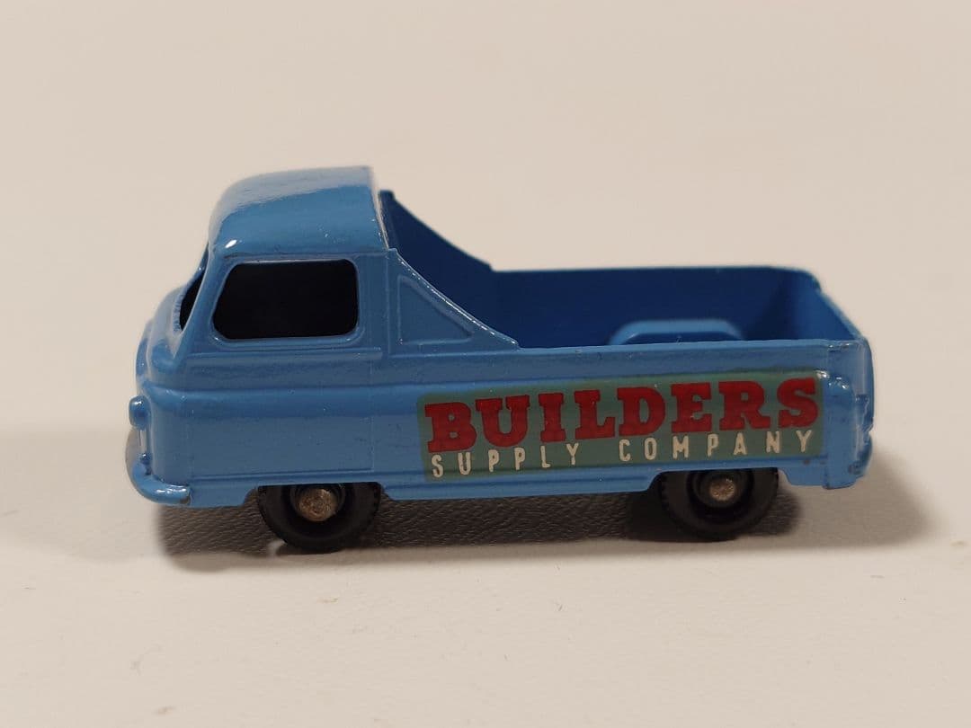 ミニカー MATCHBOX No.60 MORRIS J2 PICK-UP