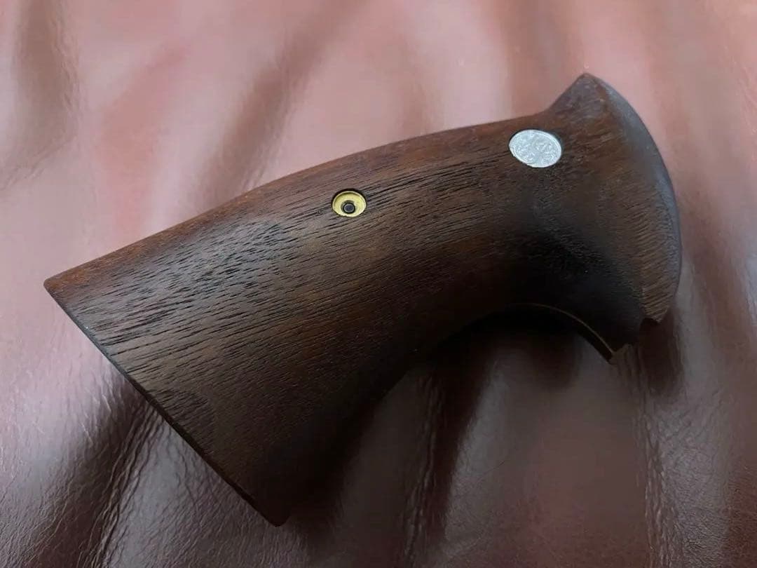 MULE CAW マグナムフォース タナカ S&W M29用 木製グリップ