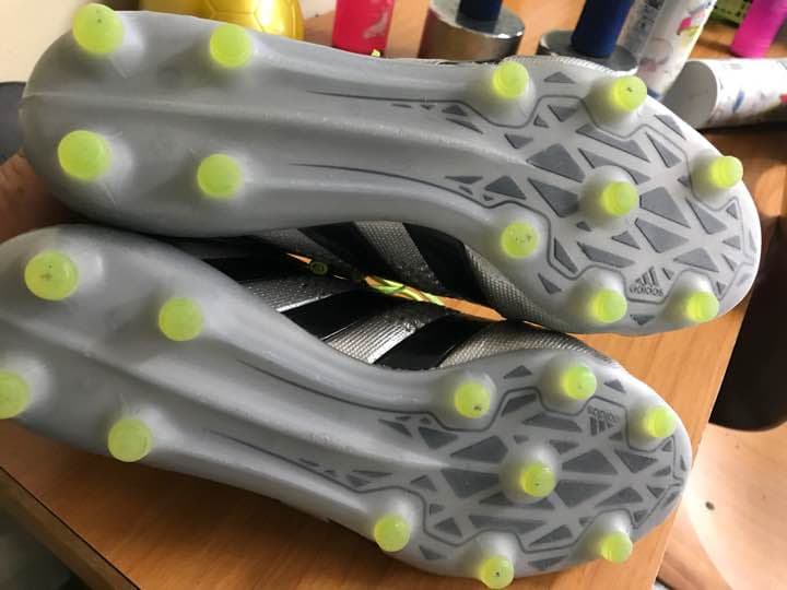 サッカースパイク ace 26cm