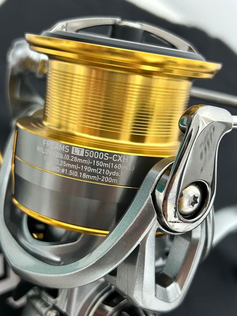 フリームス　LT5000S-CXH ★早い者勝ち★処分品★極美品★釣り引退☆