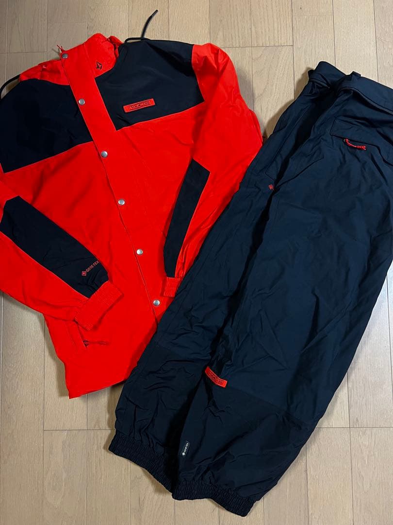VOLCOM LONGO GORE-TEX JACKET オレンジ