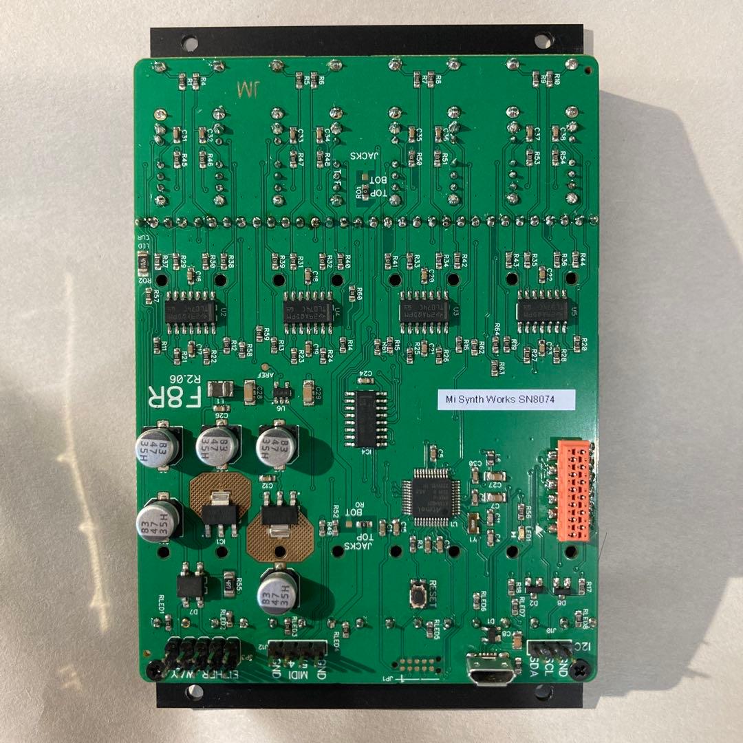 鍵盤楽器 Michigan Synth Works F8R