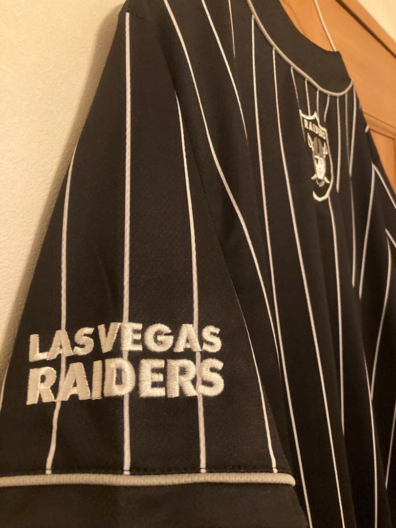 RAIDERS ストライプ ベースボールシャツ