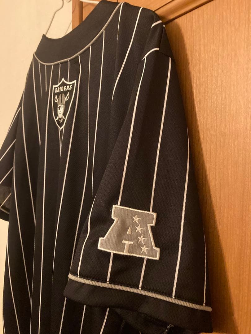 RAIDERS ストライプ ベースボールシャツ