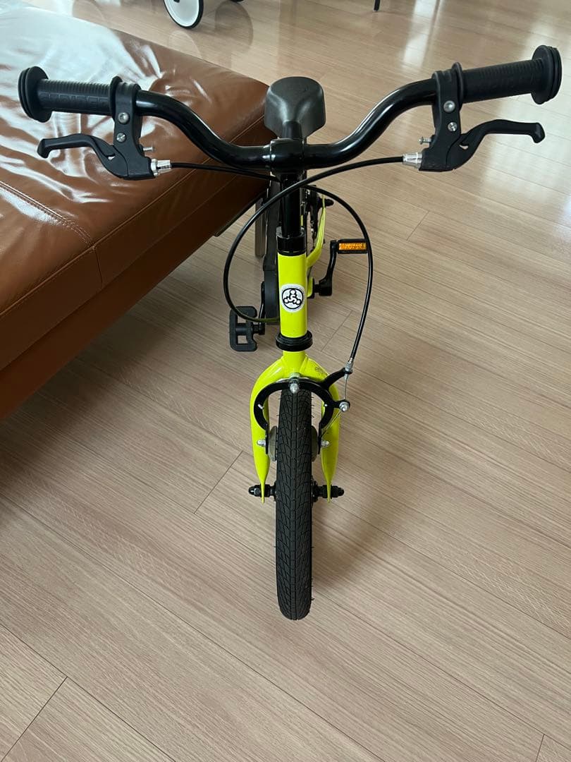 ストライダー 14x ライムイエロー