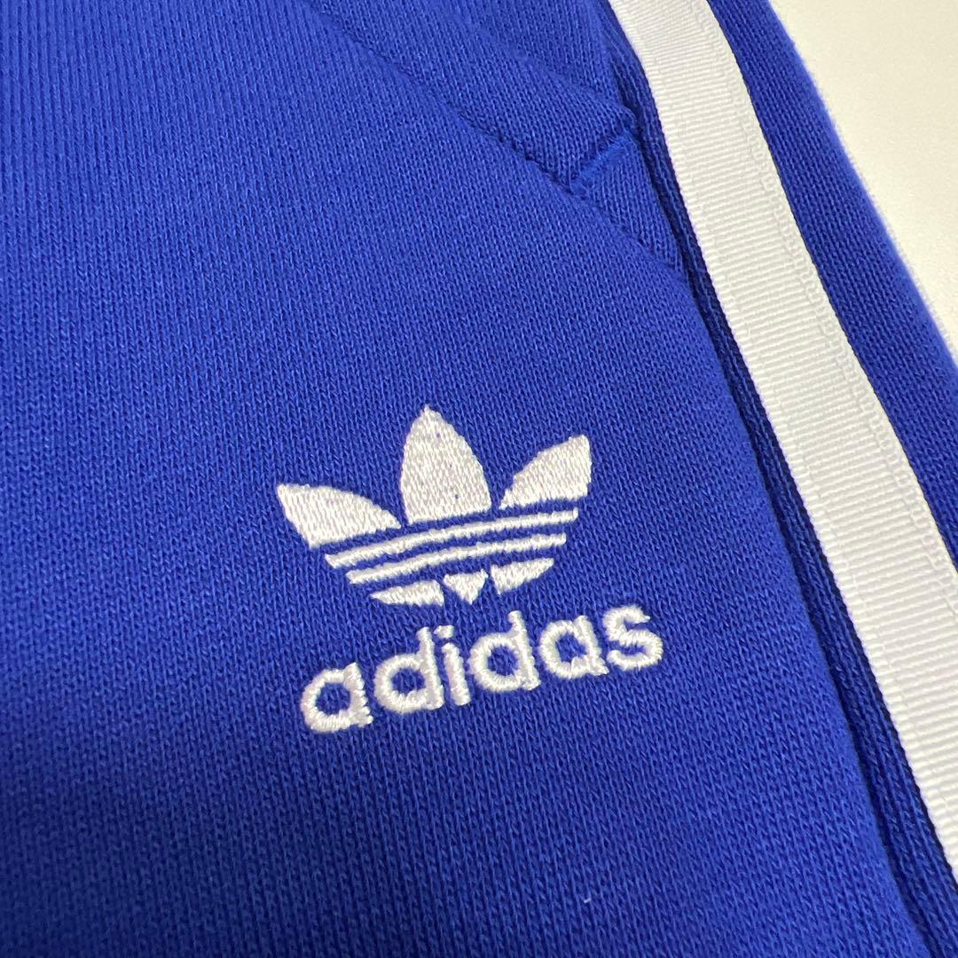 adidas ルーズフィット ジョガーパンツ　ブルー　青　3本線　スウェット