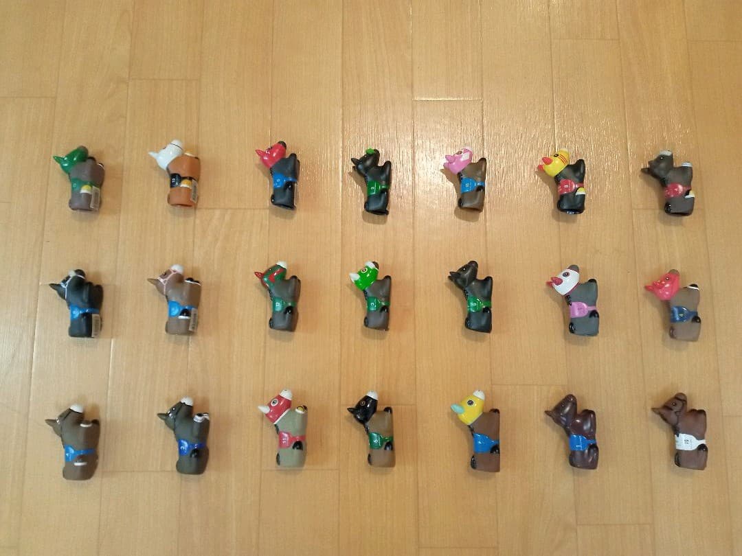 【希少】 競馬 フィギュア ソフビ人形 21頭